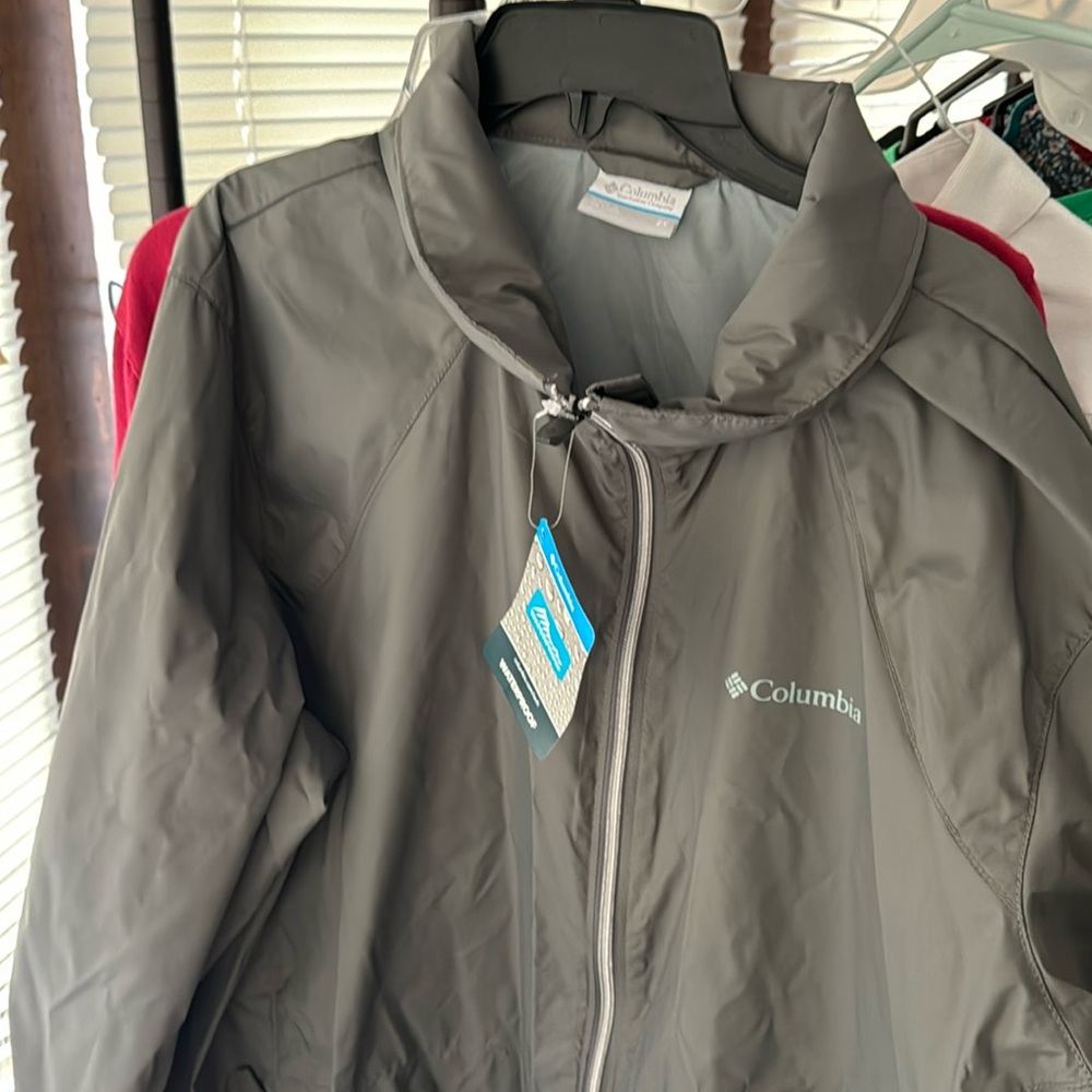 Women’s Columbia waterproof rain jacket new with tags 2X